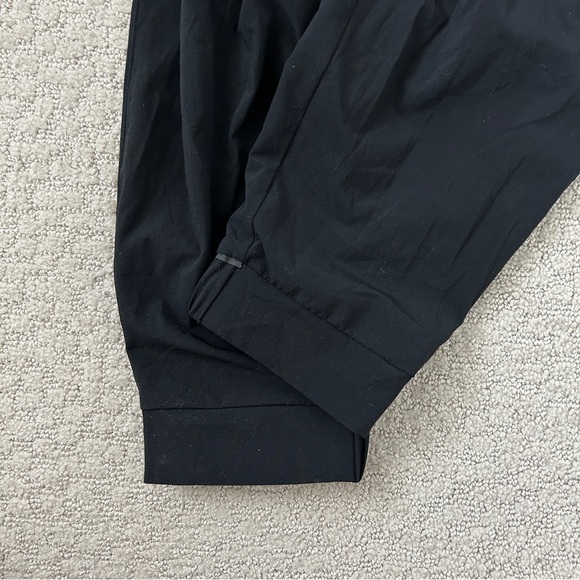 Athleta Jumpsuit 16 Sleeveless Elastic Waist Stretch Pockets Lightweight Black - Picture 7 of 12